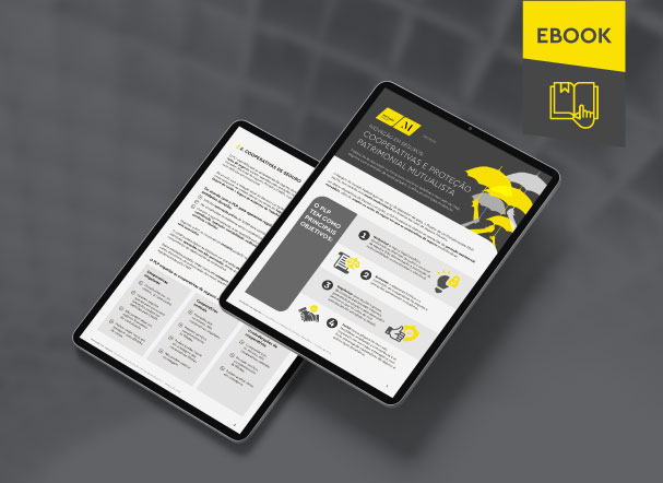 Mockup ilustrativo de dois tablets, um acima do outro, com imagens do conteúdo interno do e-book. No canto superior direito, faixa descritiva nas cores amarelo e cinza, com o nome "e-book" escrito